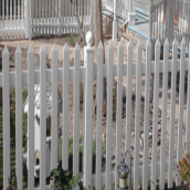 The Benefits of a Vinyl Privacy Fence