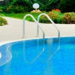 What Are the Advantages of Vinyl Pool Liners in Coweta County?