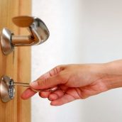 Important Features to Look For When Hiring a Locksmith in Summerlin