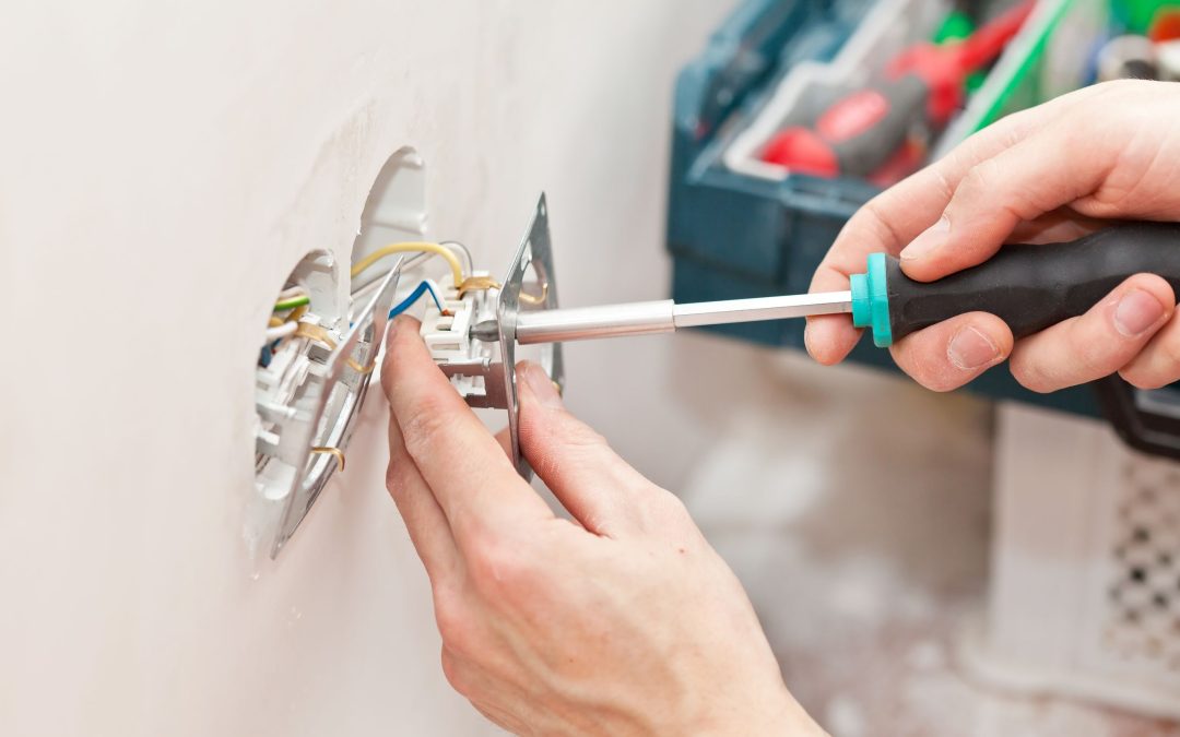 How to find an Electrical Contractor in Murrieta, CA