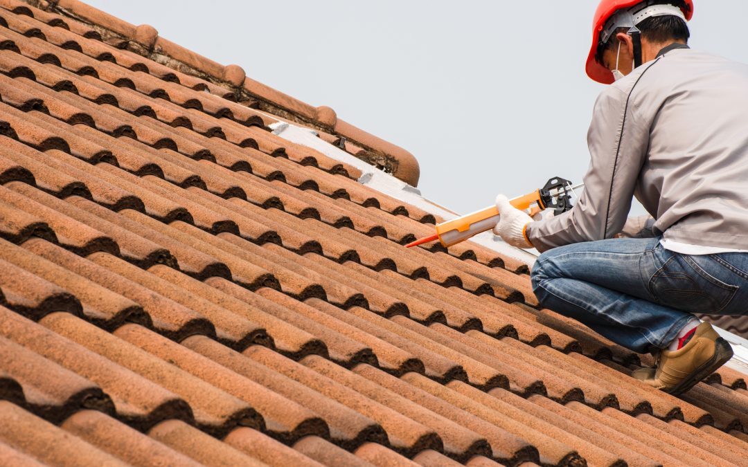 Save on Repairs With Local Expertise From Roofing Contractors in Jacksonville, FL