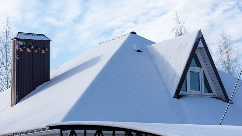 Prevent Costly Repairs Thanks To Reliable Rooftop Snow Removal Fort McMurray Services